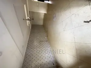 4bdrm Townhouse / Terrace in Apo Dutse for rent