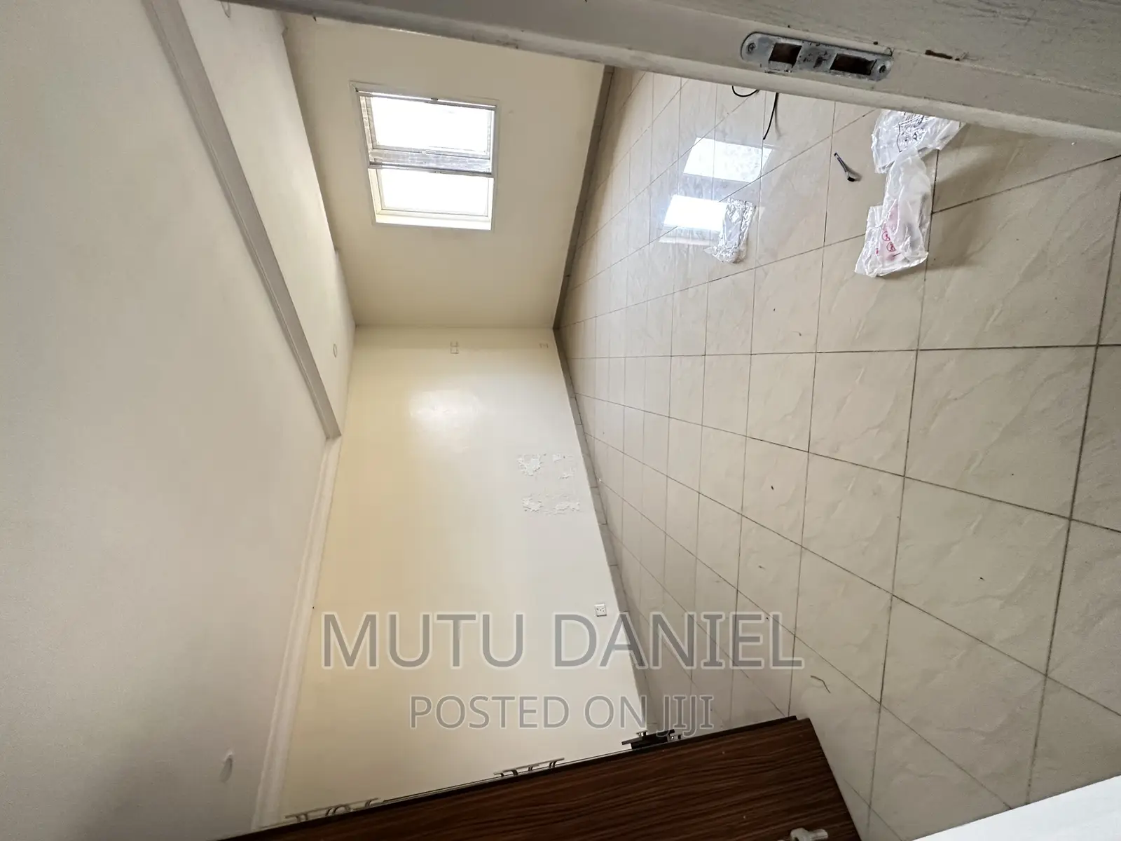 4bdrm Townhouse / Terrace in Apo Dutse for rent