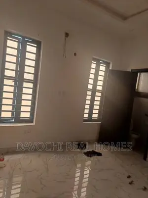 4bdrm Duplex in Ikota Villa, Lekki for rent