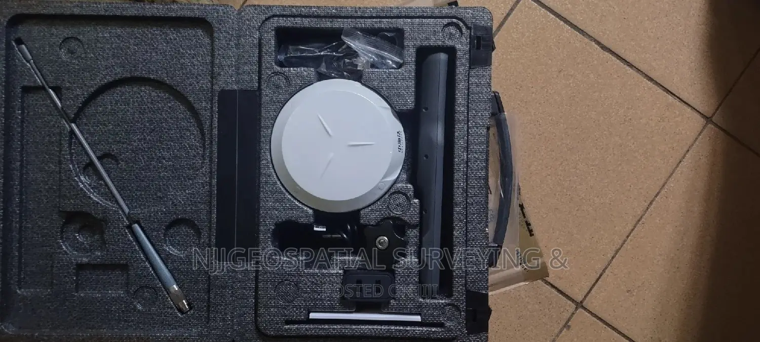 Hi-Target V300 GNSS Receiver With Full Accessories