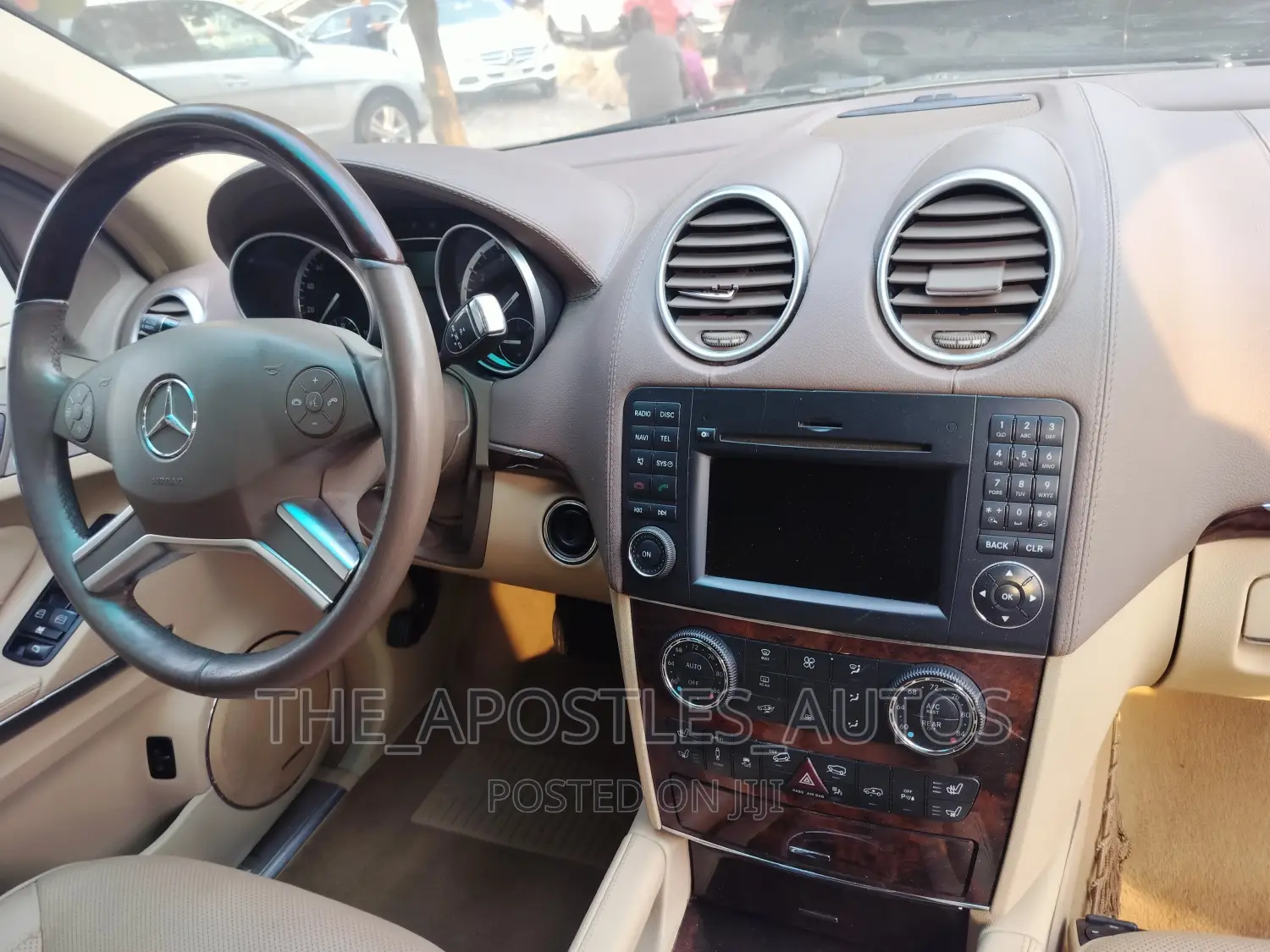Mercedes-Benz GL-Class GL 550 2012 White