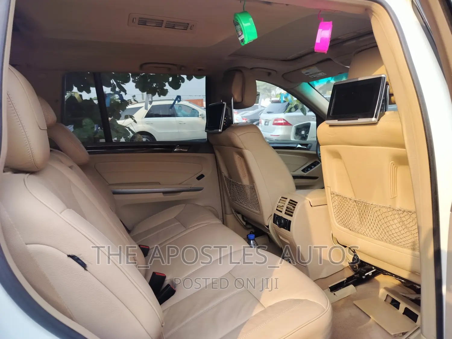 Mercedes-Benz GL-Class GL 550 2012 White