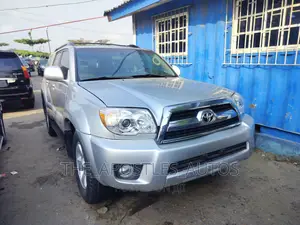 Toyota 4-Runner Limited V8 2008 Silver