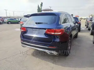 Mercedes-Benz GLC-Class 2018 Blue