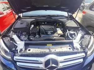 Mercedes-Benz GLC-Class 2018 Blue