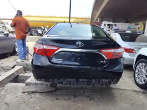 Toyota Camry 2016 Black