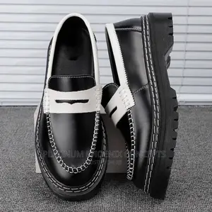 Dr Martens Classic Shoe