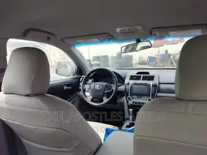Toyota Camry 2013 Silver