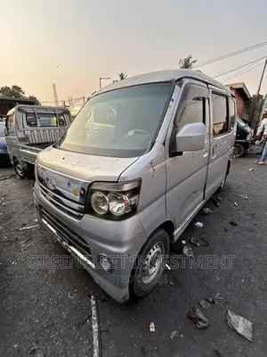 Daihatsu Hijet 2013 Silver