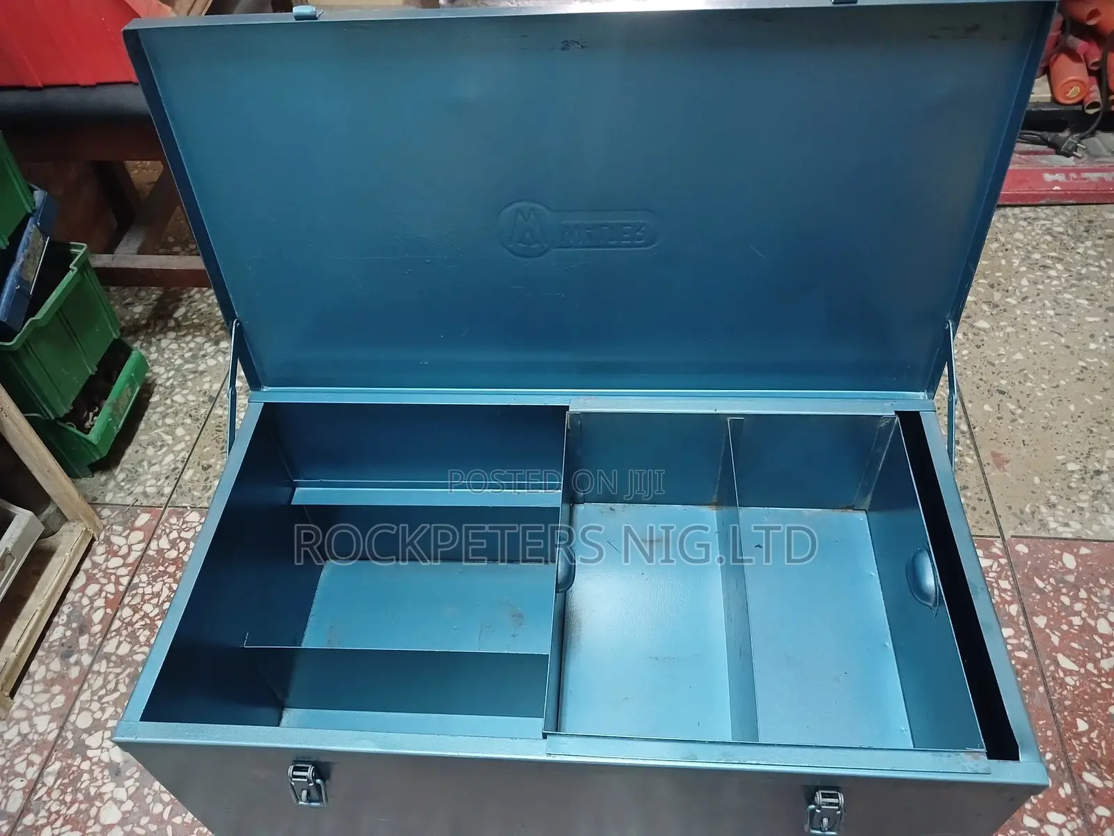 Walter Industrial Storage Tool Box Cases