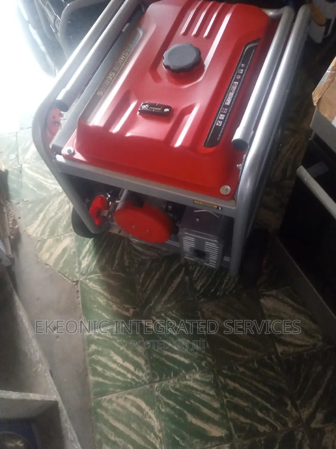 Maxmech Gasoline Generator