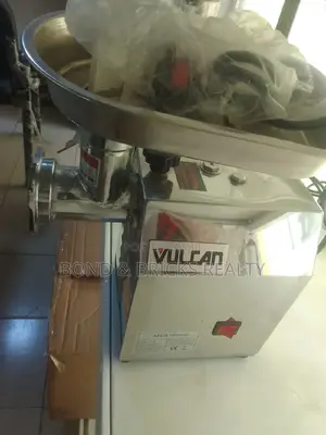 Meat Mincer Size 8