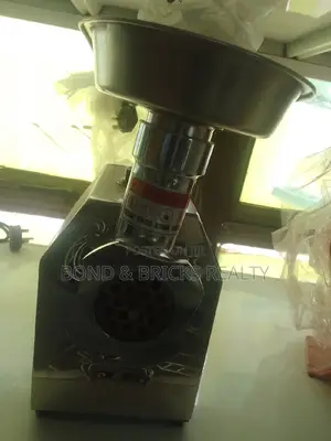 Meat Mincer Size 8