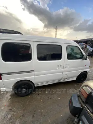 Suzuki Every 2009 White