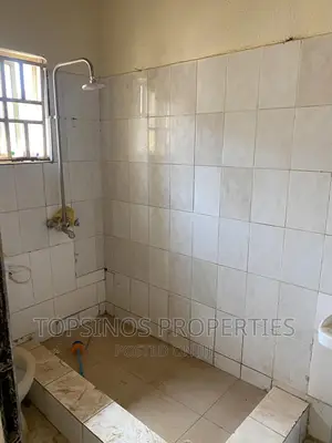 2bdrm Block of Flats in Dawaki for rent