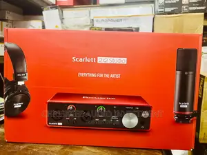 Focusrite Scarlett 2i2 Studio Bundle - 3rd Gen Soundcard