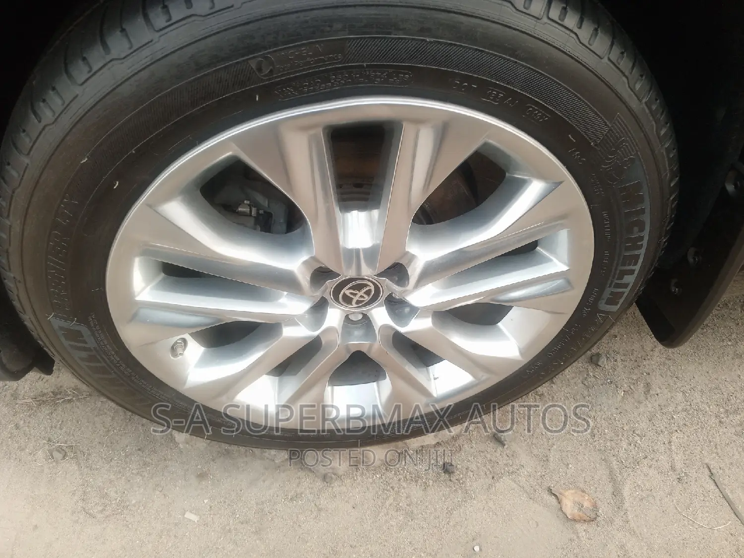 Toyota Highlander Limited 2021 Black