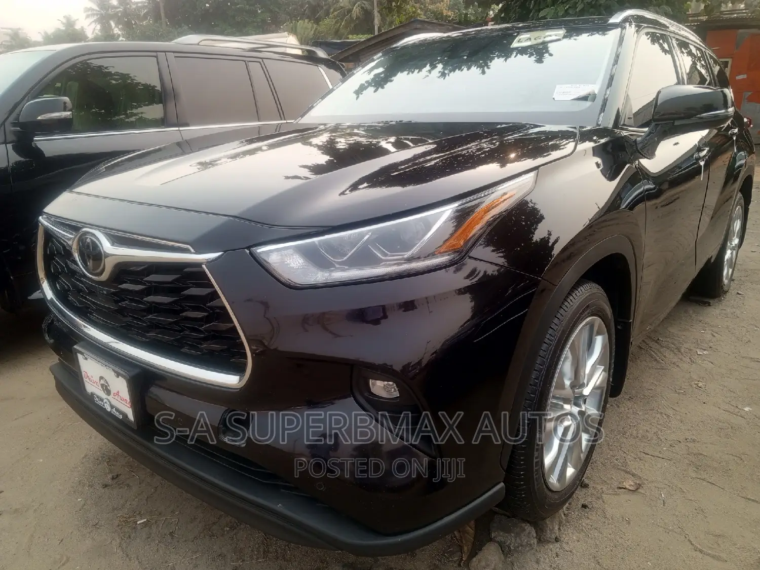 Toyota Highlander Limited 2021 Black