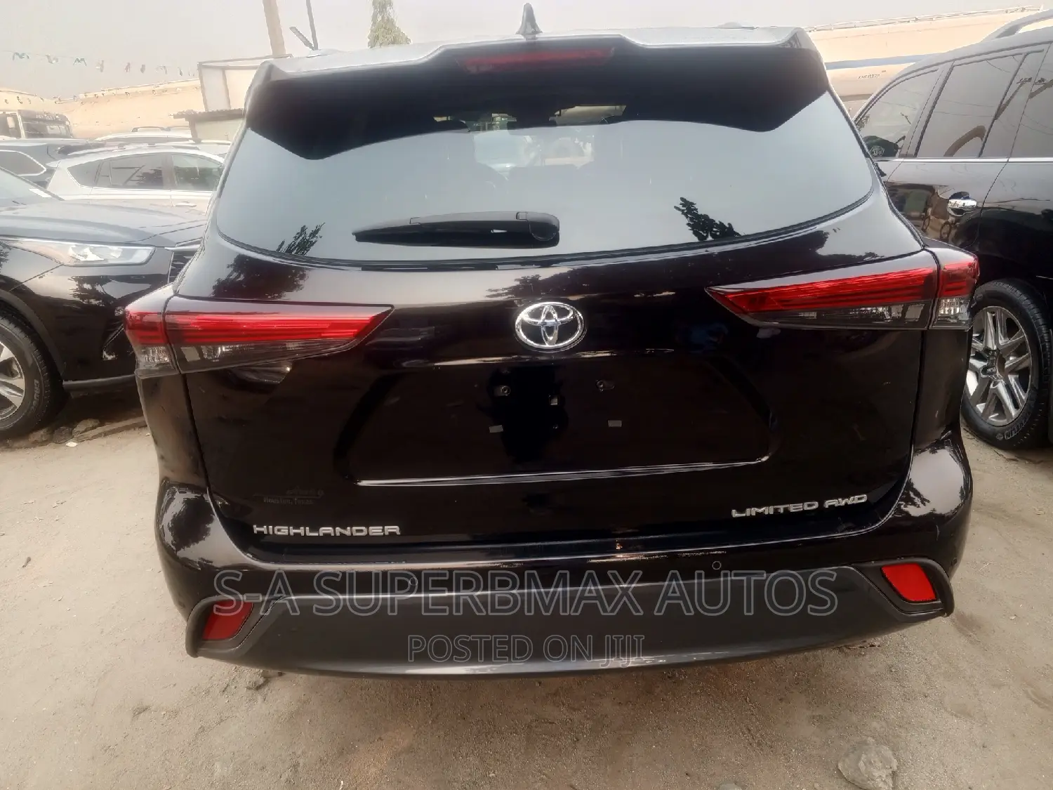 Toyota Highlander Limited 2021 Black