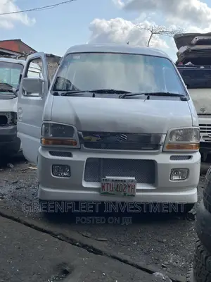 Suzuki APV Minibus 2010 White