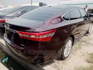 Toyota Avalon 2013 Purple