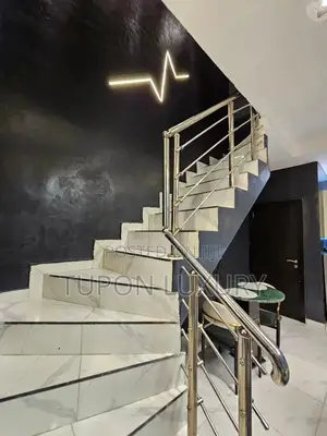 Luxury 1 Bed Duplex