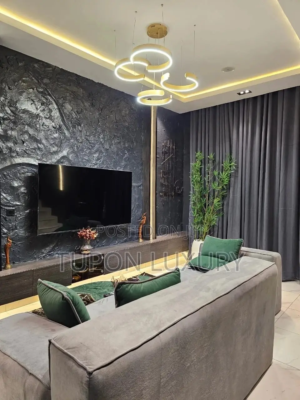 Luxury 1 Bed Duplex