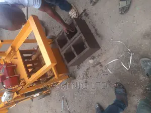 Movable Block Machine