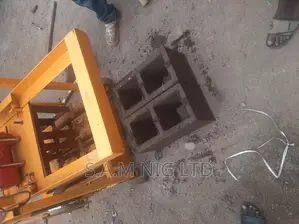 Movable Block Machine