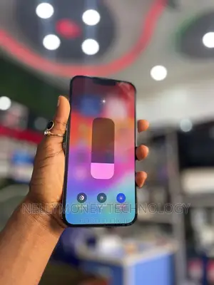 Apple iPhone 11 Pro Max 64 GB White