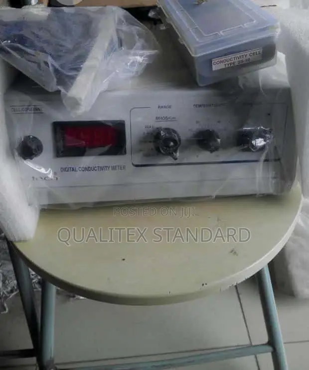 Digital Durable Conductivity Meter