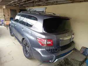 Nissan Armada 2017 Gray
