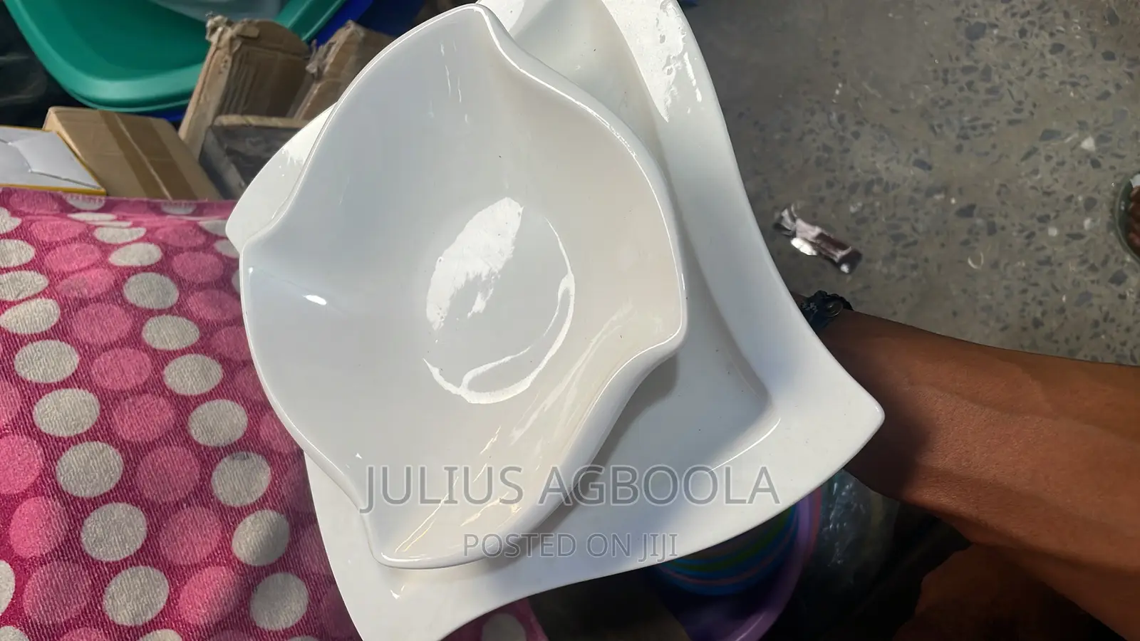 Breakable Plate