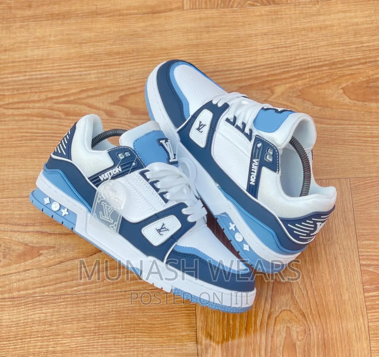 Louis Vuitton Sneakers
