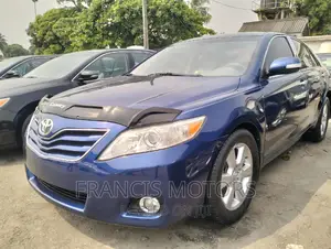Toyota Camry 2010 Blue