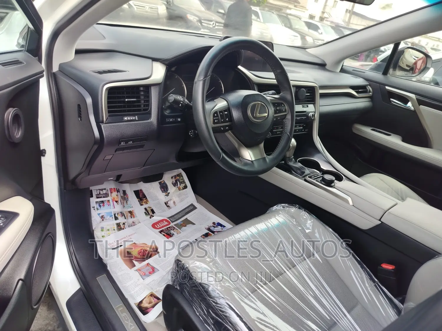 Lexus RX 350 FWD 2017 White