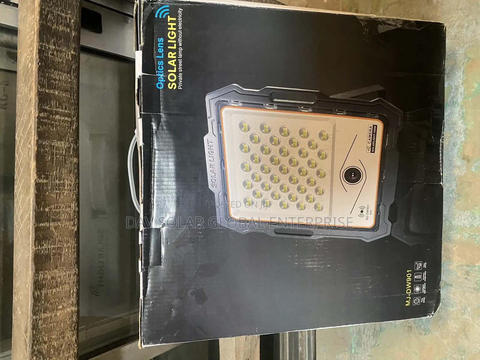 100w Solar Light With CCTV Camera