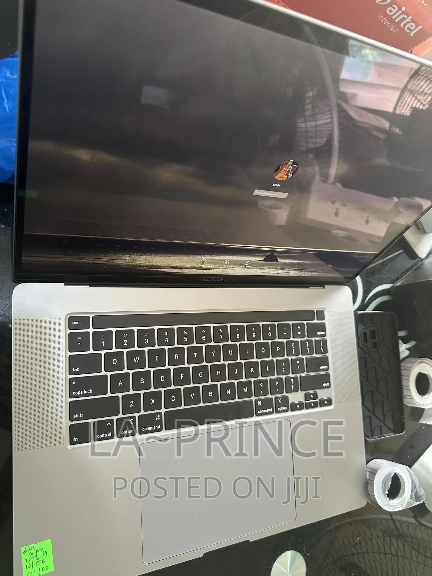 Laptop Apple MacBook Pro 2019 16GB Intel Core I9 SSD 1T