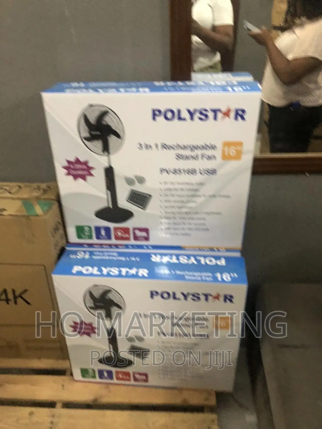 Polystar Rechargeable Fan (16 Inches)