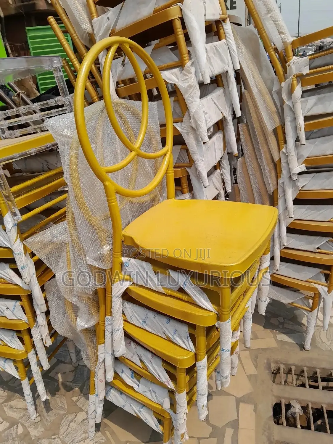 Iron Discovery Dior Event Chairs