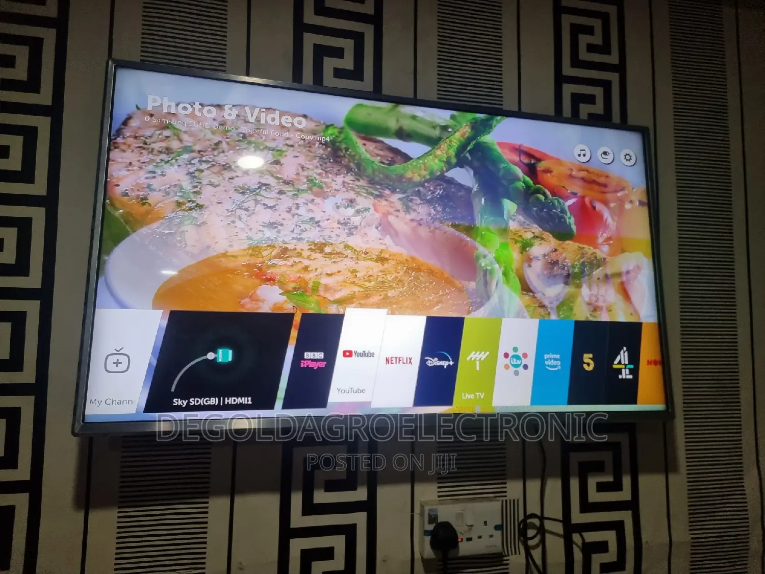 LG 43" Smart Tv