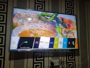 LG 43" Smart Tv