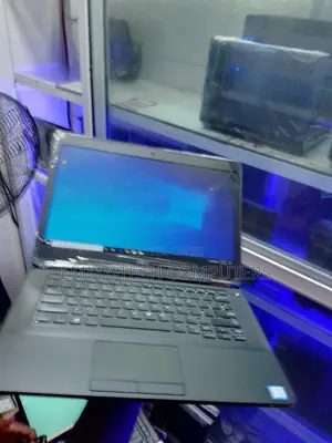 Laptop Dell Latitude 14 E5470 8GB Intel Core i7 SSD 256GB
