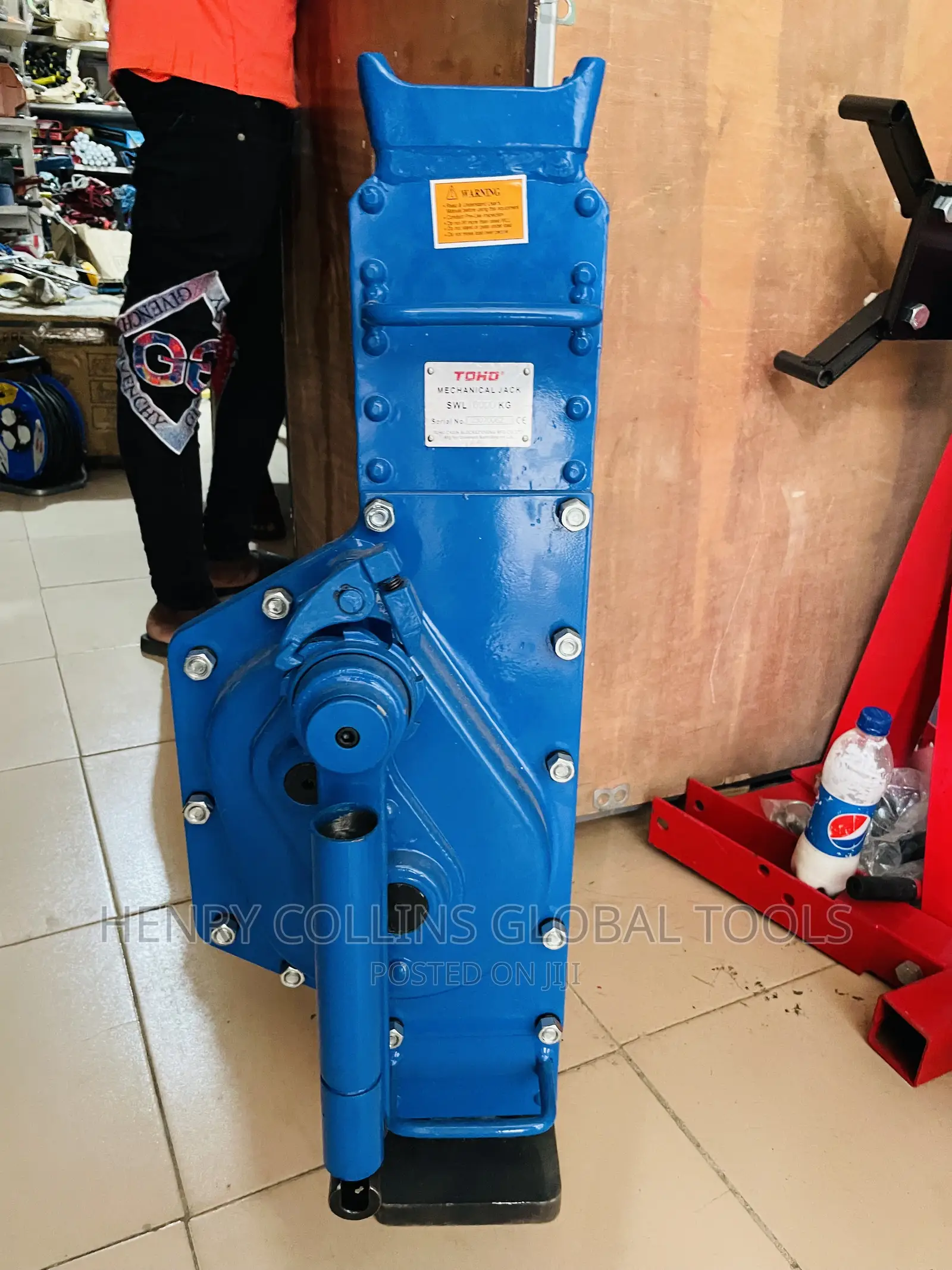 16ton Monkey Jack