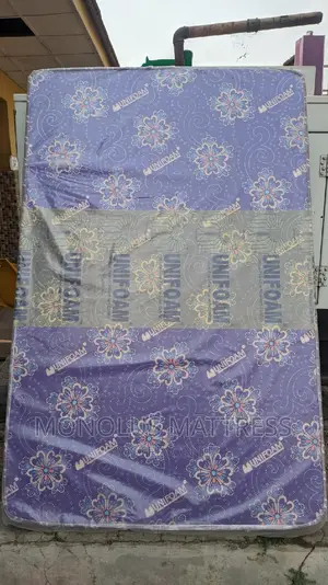 4 by 6 by 8 Unifoam Onyx Mattress in Mowe Ibafo