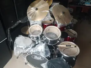 Pearl Drum Set for Sale