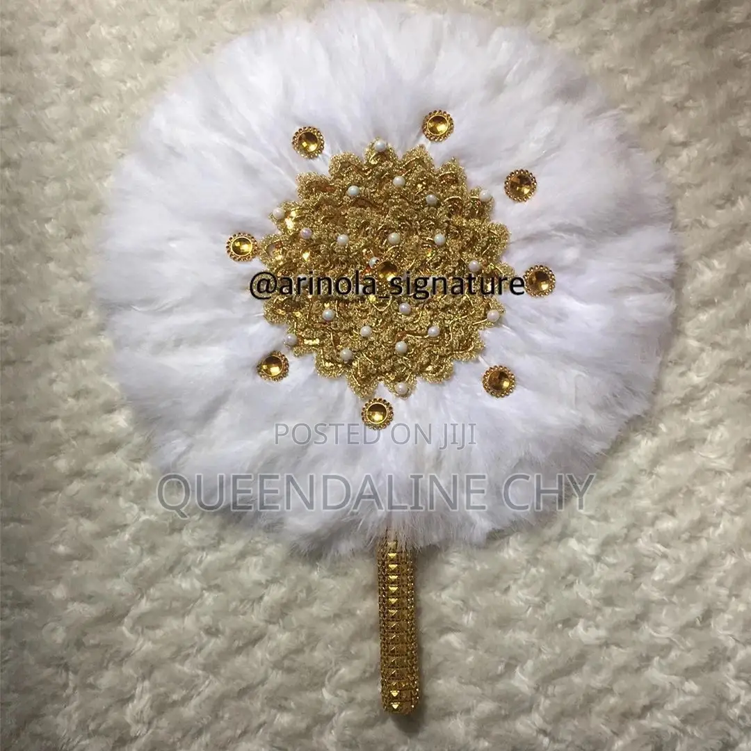 Feathers Handfan