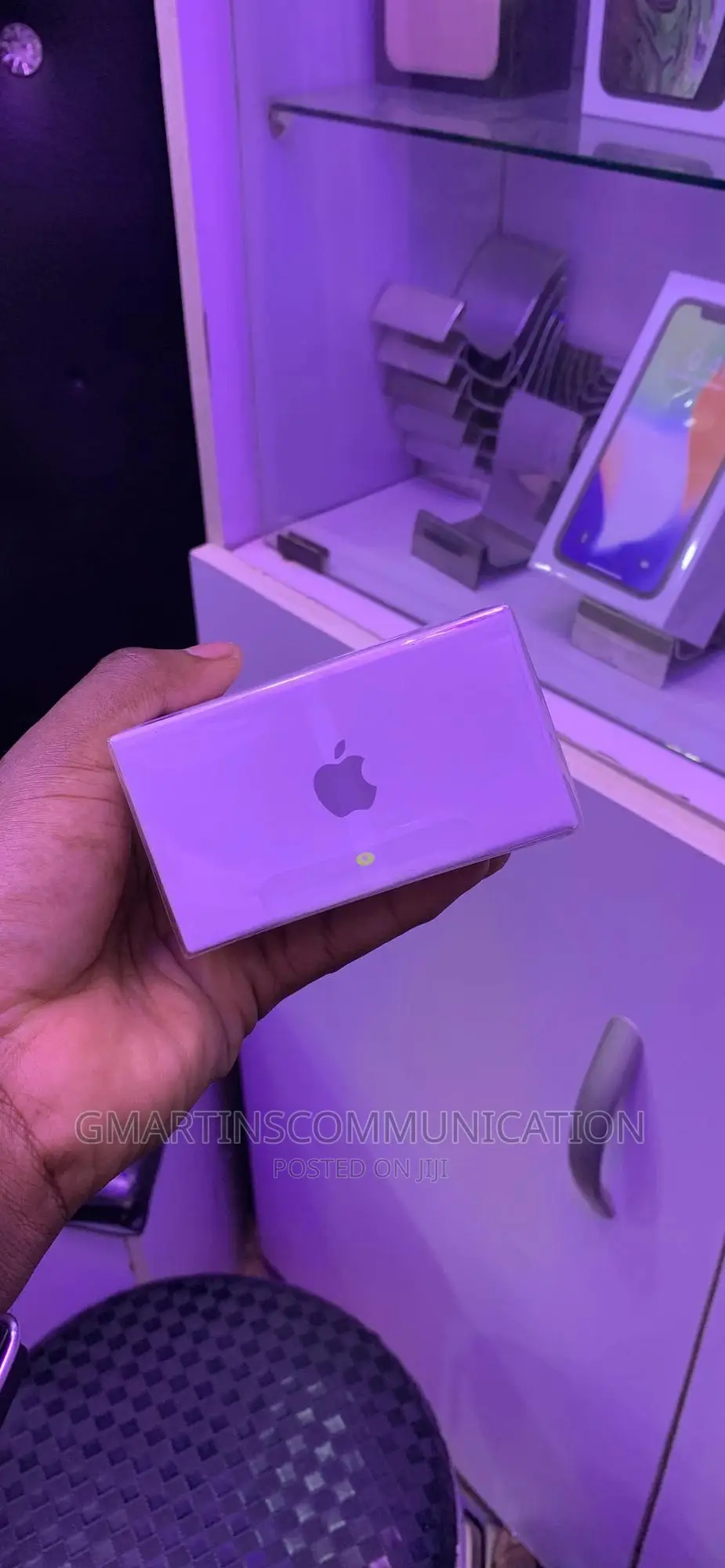 New Apple iPhone 11 128 GB White