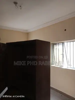3bdrm Block of Flats in G.R.A, Enugu for rent
