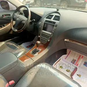 Lexus ES 350 2011 Silver